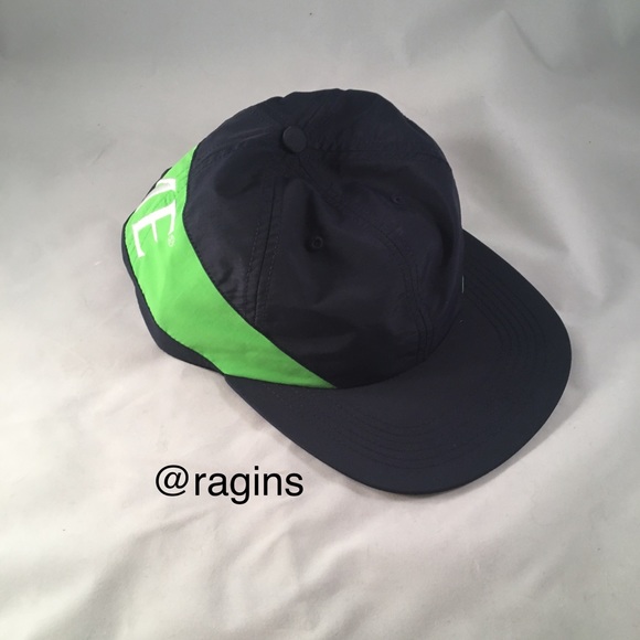New In Box Supreme Nylon Hat 2017 - Picture 2 of 5